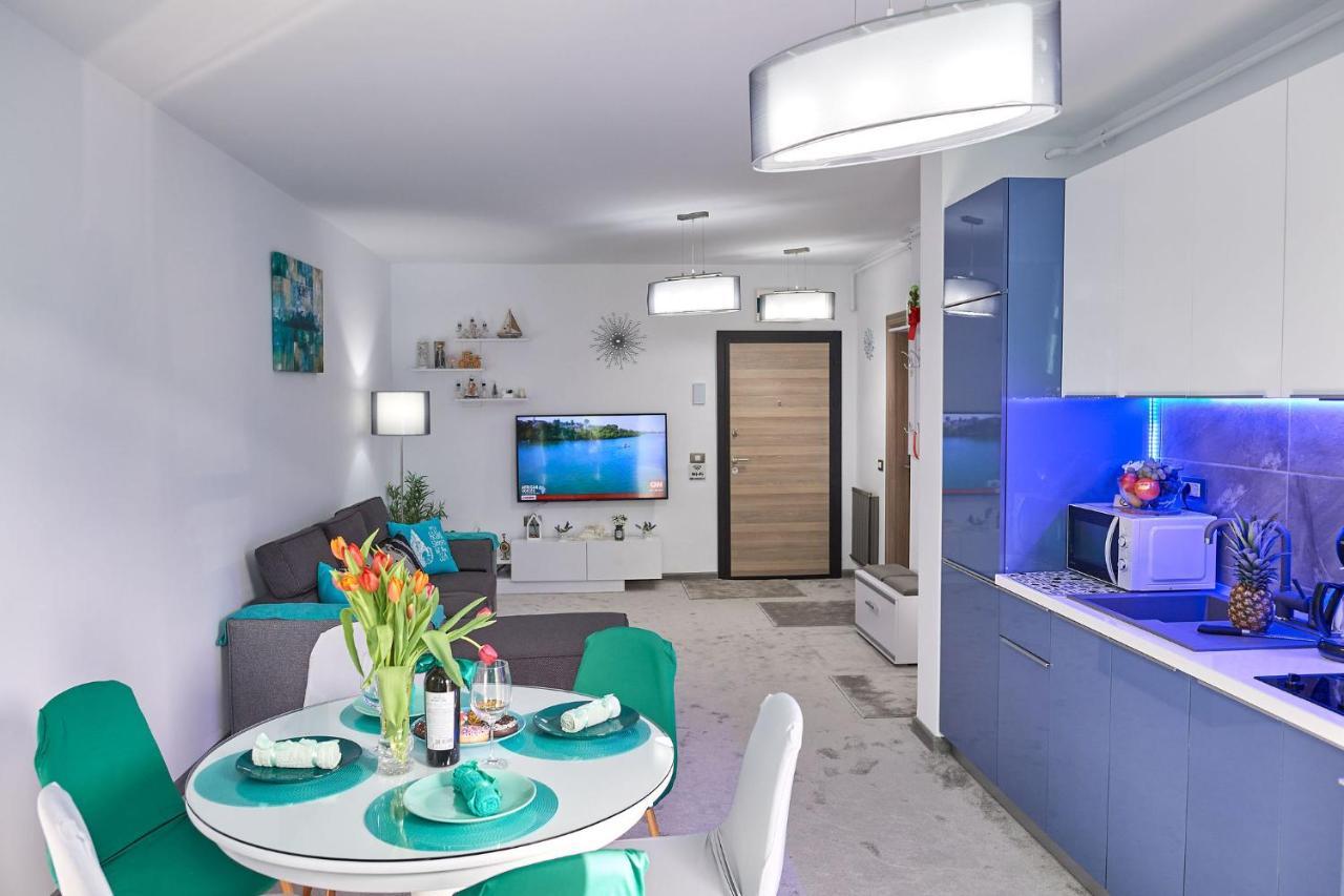 Sonnenstrand Apartment - Spa N Pool Beach Resort Mamaia Exterior photo