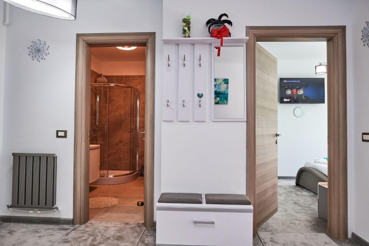 Sonnenstrand Apartment - Spa N Pool Beach Resort Mamaia Exterior photo